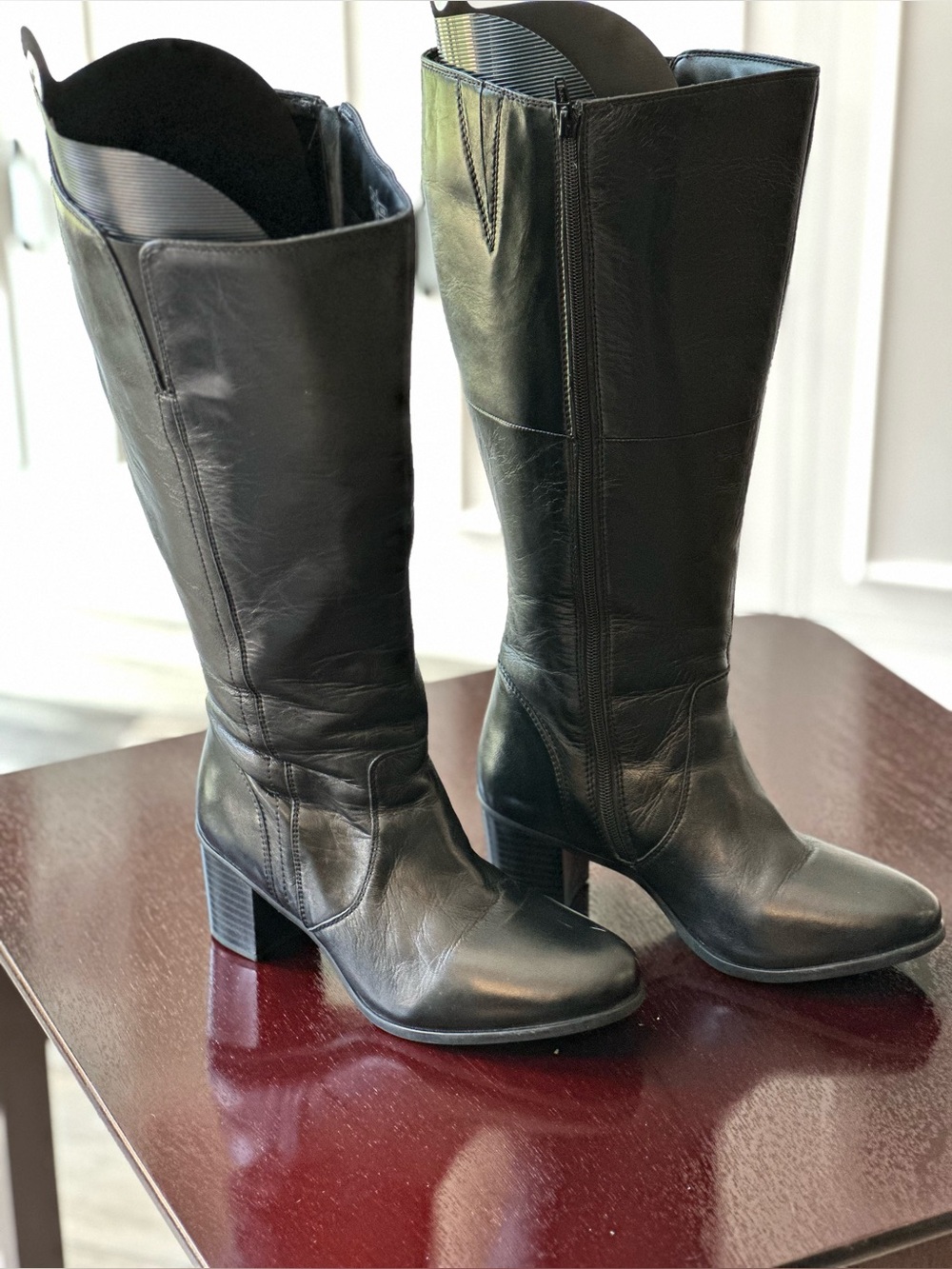NWOB Black Knee High Boots Curvy Plus Block Heel Side Zip Women’s Size 8